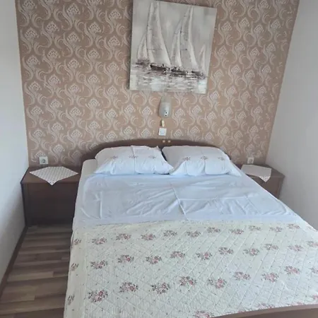Hause Lupic Апартаменты *