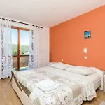 Hause Lupic Appartamento *