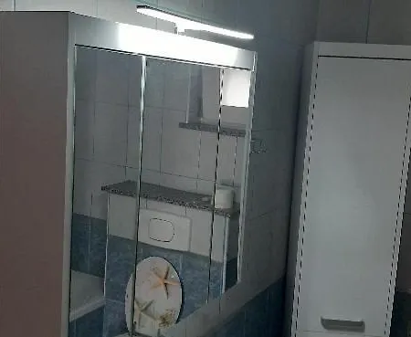 Hause Lupic Apartment *