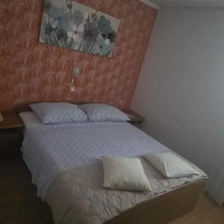 Hause Lupic * Rab Town