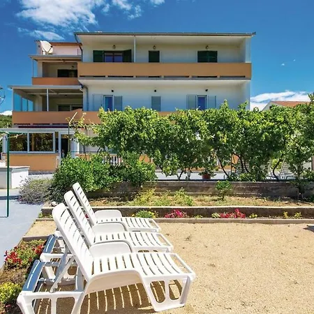 Apartman Hause Lupic Rab Town