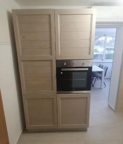 Hause Lupic Apartman Rab Town