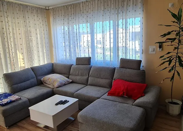 Apartman Hause Lupic *