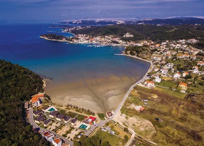 Hause Lupic * Rab Town